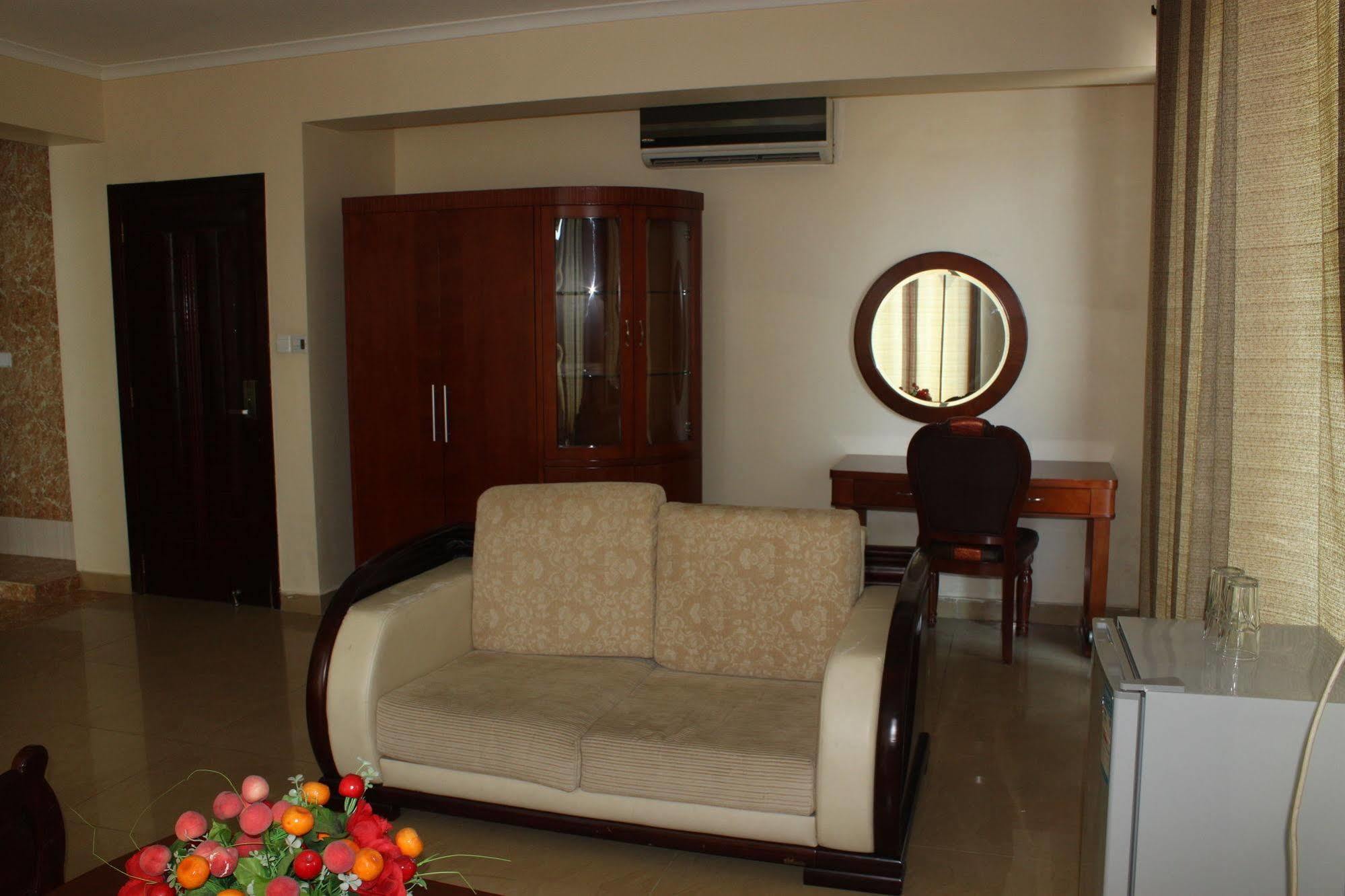 Mic Hotel Dár Al-Szalám Kültér fotó